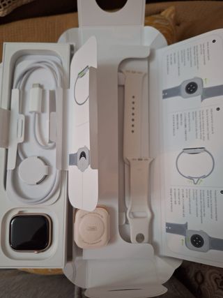 Apple Watch Series 11 42mm Oro Rosa