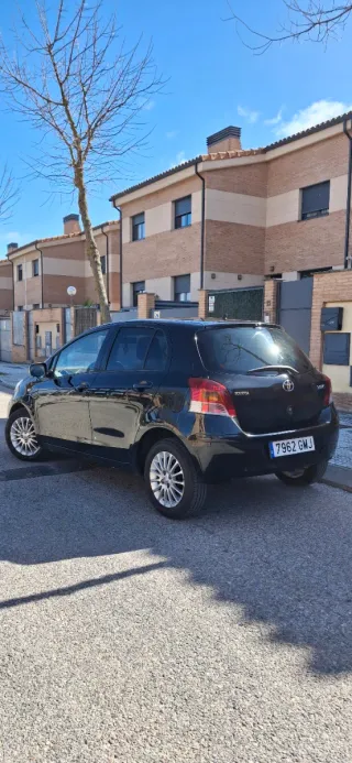 Toyota Yaris 2010