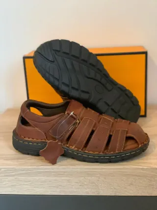Sandalias de piel hombre. Número 41