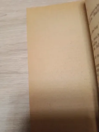 Antiguo libro terror