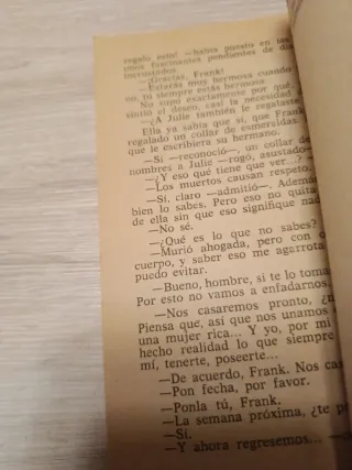 Antiguo libro terror