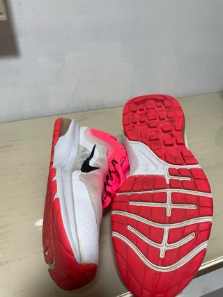 Zapatillas Nike Mujer Rosa y Blanca
