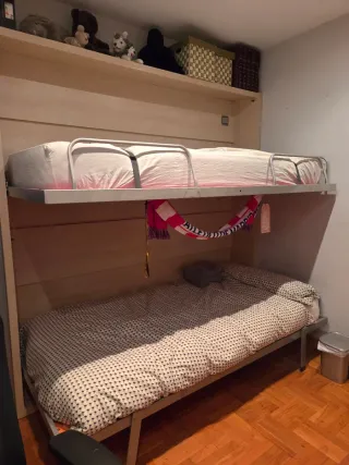 Litera abatible tipo armario