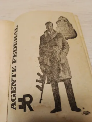 Libro antiguo como una pesadilla