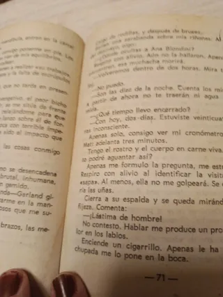 Libro antiguo como una pesadilla