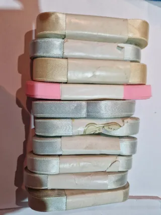 Lote de cintas de raso