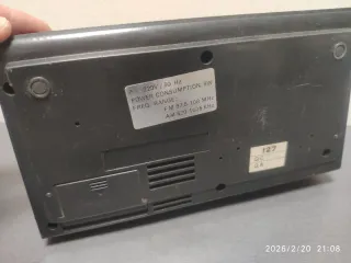 Radio despertador Oskar vintage beige