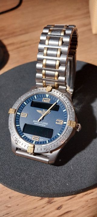 Breitling Aerospace Titanio y Oro Vintage