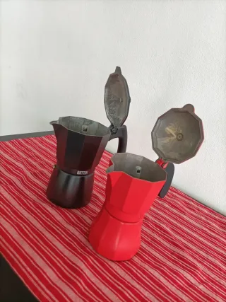 Juego 2 cafeteras italianas metal