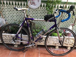 Bicicleta Mendiz Talla 56 + Rodillo
