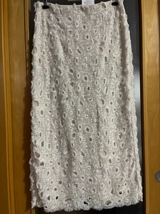 Falda midi abalorios T/XXL colección zara