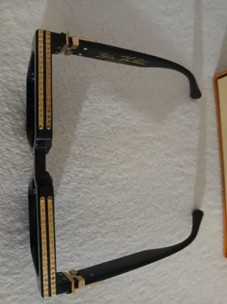 Gafas Louis Vuitton Negras y Doradas