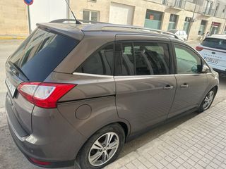 Ford Grand C Max 2013
