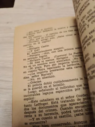 Libro antiguo terror