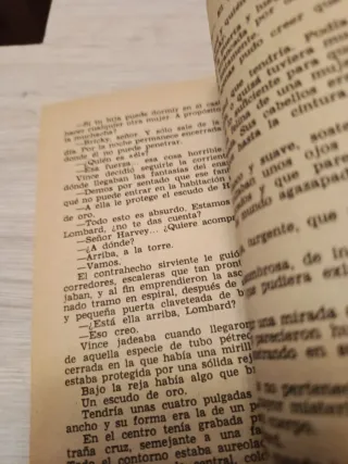 Libro antiguo terror