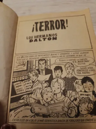 Libro antiguo terror