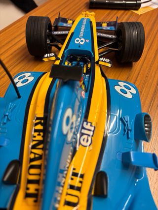 Coche RC Nikko Fernando Alonso Benetton MEJORADO
