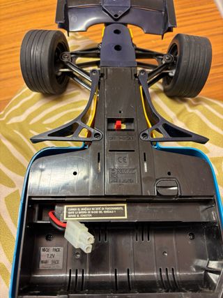 Coche RC Nikko Fernando Alonso Benetton MEJORADO