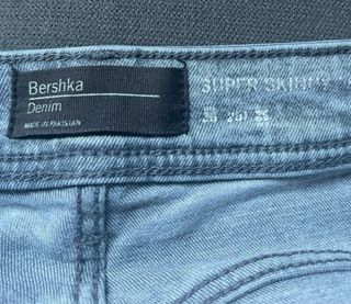 Pantalones Rotos Pitillo Grises Bershka - Talla S