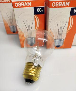 Lotto 10 lampadine Osram Classic A 60W 40W 12V E27