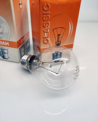Lotto 10 lampadine Osram Classic A 60W 40W 12V E27