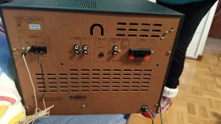 Torre Sony: Tocadiscos, CD, Cassette y Radio