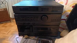 Torre Sony: Tocadiscos, CD, Cassette y Radio