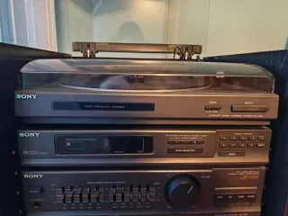 Torre Sony: Tocadiscos, CD, Cassette y Radio