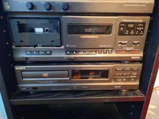 Torre Sony: Tocadiscos, CD, Cassette y Radio