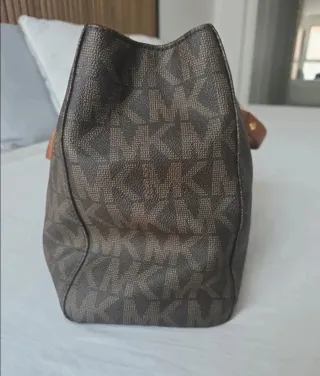 Bolso Michael Kors Marrón y Dorado