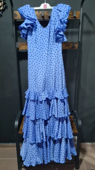 Vestidos de flamenca hechos a mano en Sevilla