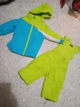 Traje de nieve Mountain Pro talla 2 años incluso 3