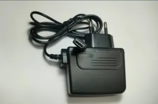 Cargador NUEVO Game Boy Micro Nuevo