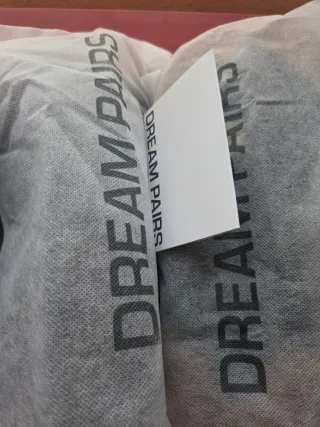 Sandalias Dream Pairs T43 Negras y Marrones