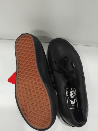 Zapatillas Vans Authentic Cuero Negro nuevas