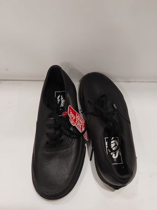 Zapatillas Vans Authentic Cuero Negro nuevas