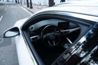 Audi A4 Avant Black line 40 TFSI 150kW S tronic