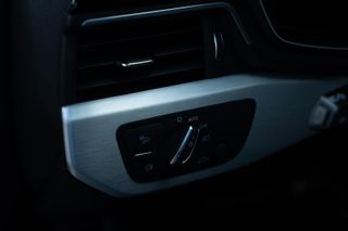 Audi A4 Avant Black line 40 TFSI 150kW S tronic