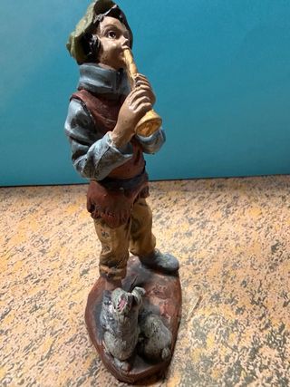 Figura Belén de musico con flauta