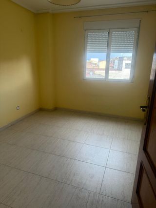 piso de 3 habitaciones
