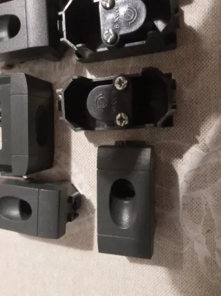 Passa cavi Living International