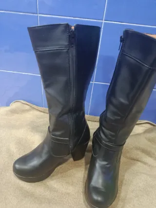 Botas de mujer talla 37 negras