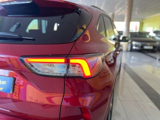 Ford Kuga ST-LINE  2.0 TDCI 120cv  Automático