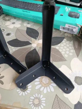 Tre 3 Gambe per mobili in metallo nero