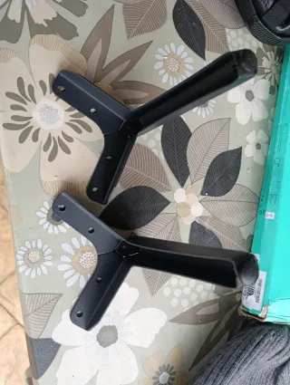 Tre 3 Gambe per mobili in metallo nero