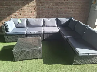 SOFA RINCONERA Y MESA RATAN TERRAZA JARDIN