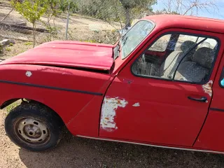 Renault 4L para restaurar..con documentación