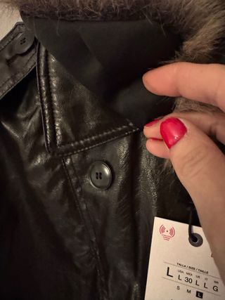 Chaqueta Zara efecto pelo desmontable Talla L