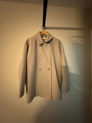 Abrigo corto Zara beige