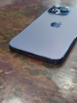 iPhone 14 Pro Max 256GB Deep Purple Seminuevo